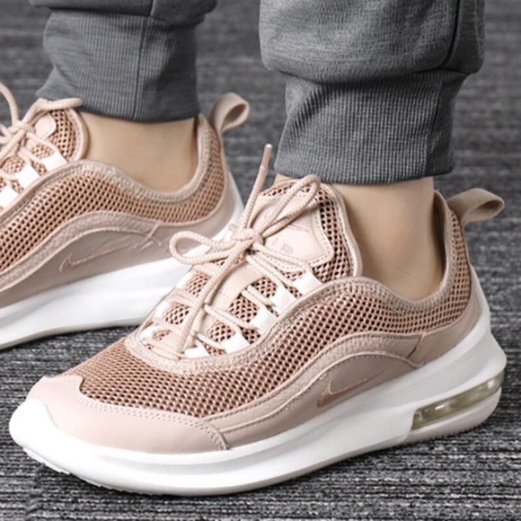 air max estrea